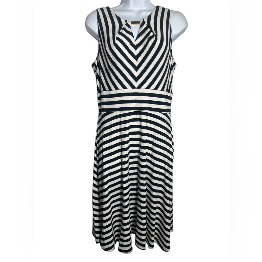 Chetta B size 8 simple sleeveless striped summer stretch dress w/gold detail
